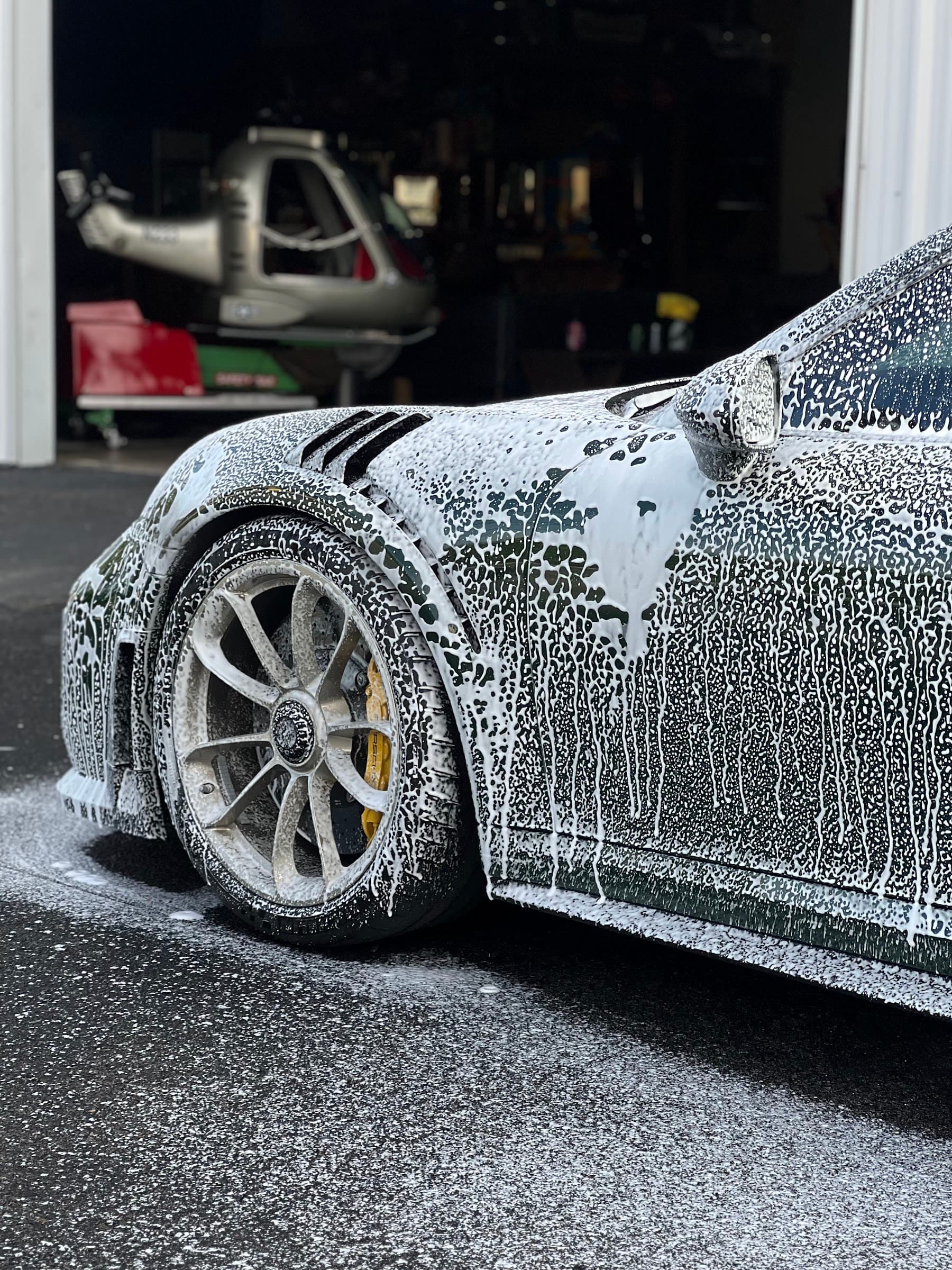 Foam wash and exterior detailing in Tampa